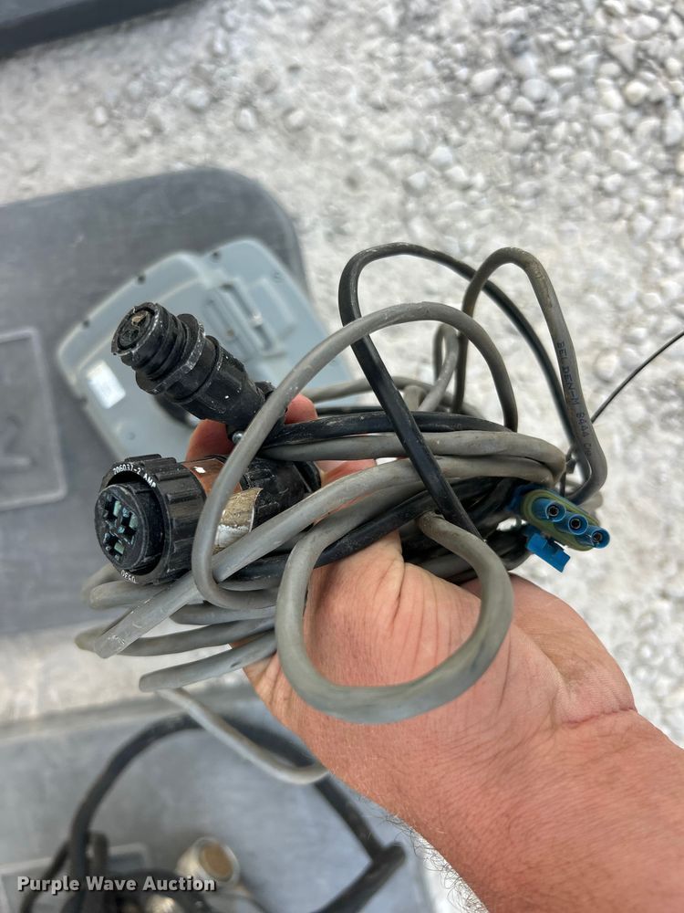 image for item ET3340 Kinze 3700 planter