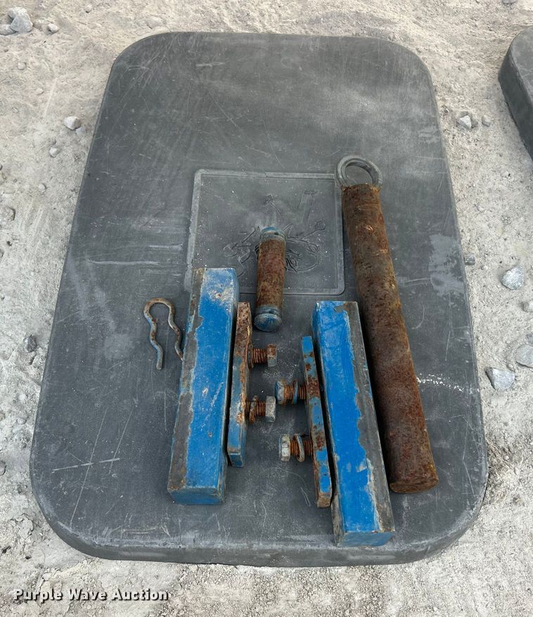 image for item ET3340 Kinze 3700 planter