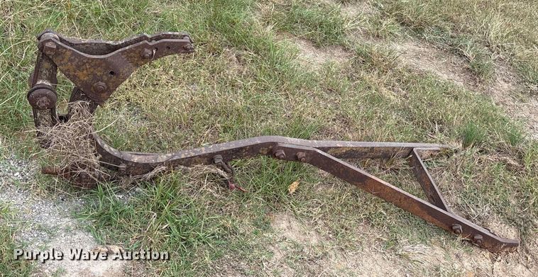 image for item ET7139 (8) John Deere ag implements