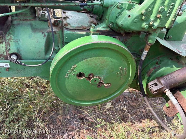 image for item ET7141 John Deere tractor
