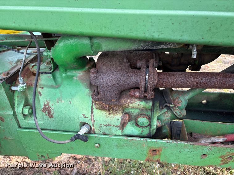 image for item ET7141 John Deere tractor