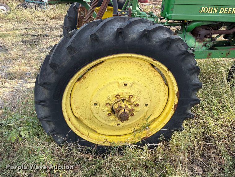 image for item ET7141 John Deere tractor