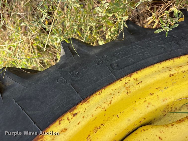 image for item ET7141 John Deere tractor