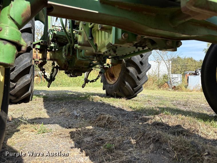image for item ET7143 John Deere 1250 tractor