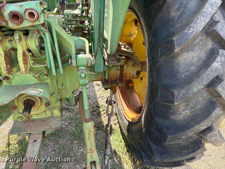 image for item ET7143 John Deere 1250 tractor