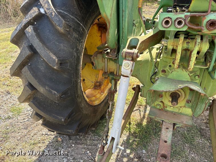 image for item ET7143 John Deere 1250 tractor