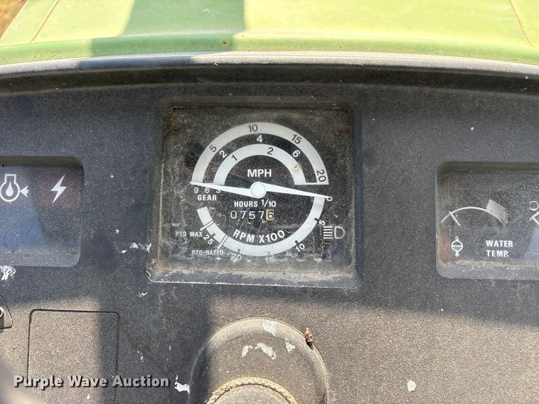 image for item ET7143 John Deere 1250 tractor