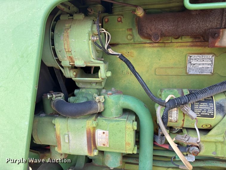 image for item ET7143 John Deere 1250 tractor