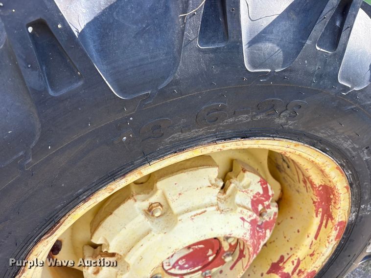 image for item ET7143 John Deere 1250 tractor