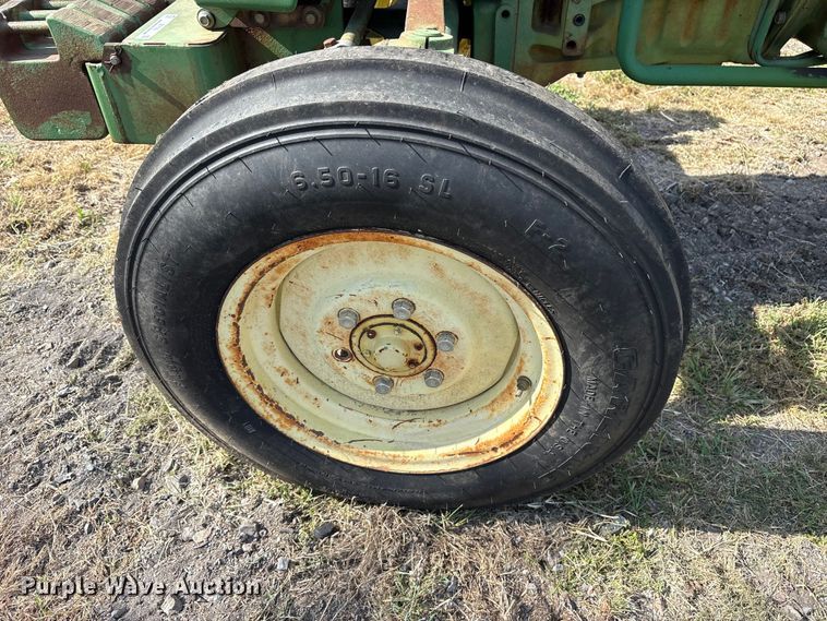 image for item ET7143 John Deere 1250 tractor