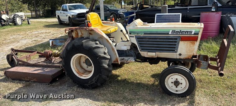 image for item ET7152 Bolens G212 tractor