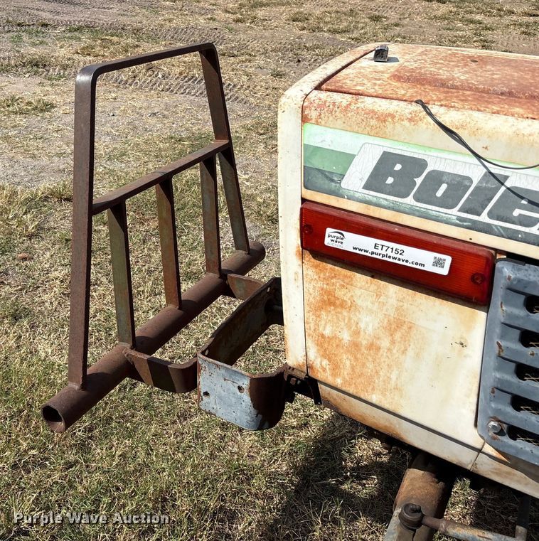 image for item ET7152 Bolens G212 tractor
