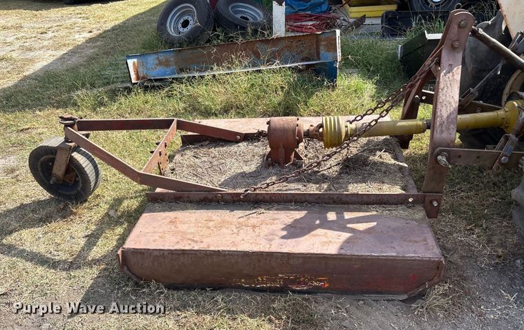 image for item ET7152 Bolens G212 tractor