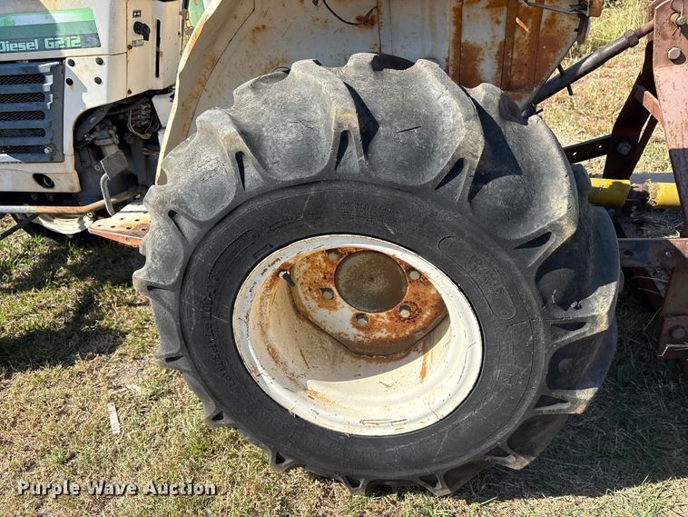 image for item ET7152 Bolens G212 tractor