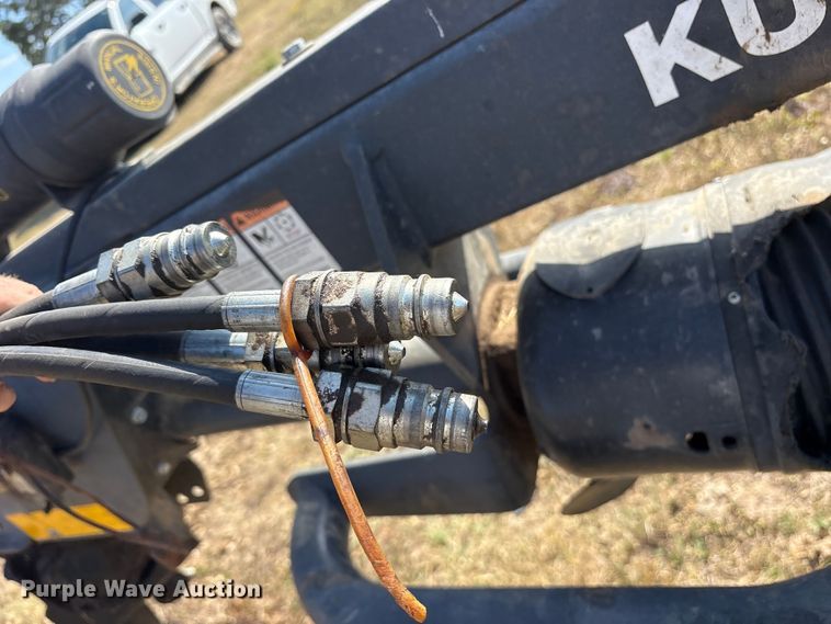 image for item ET7153 2016 Kubota DM5032 disc mower