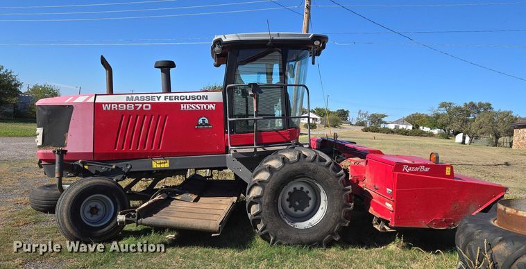 image for item EU3926 2016 Massey Ferguson WR9870 swather / windrower