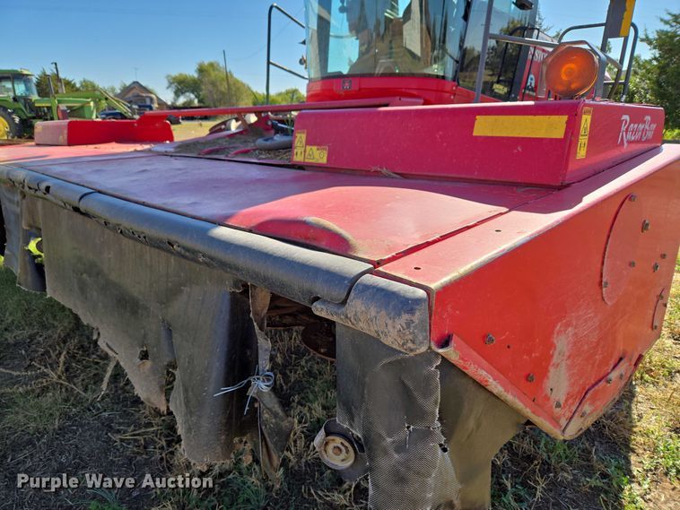image for item EU3926 2016 Massey Ferguson WR9870 swather / windrower