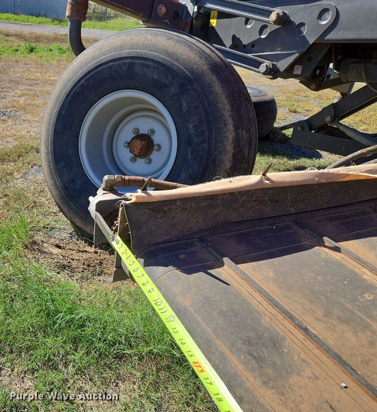 image for item EU3926 2016 Massey Ferguson WR9870 swather / windrower