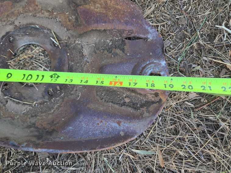 image for item EU3926 2016 Massey Ferguson WR9870 swather / windrower