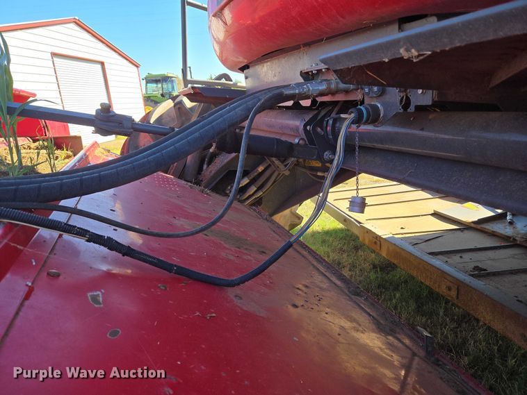 image for item EU3926 2016 Massey Ferguson WR9870 swather / windrower