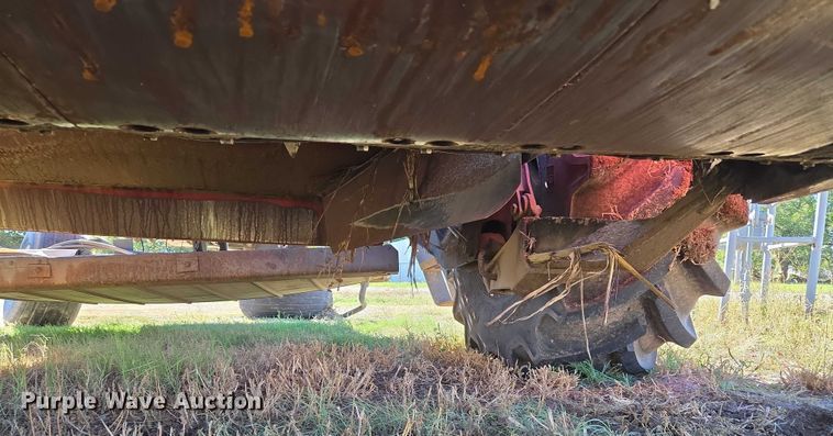 image for item EU3926 2016 Massey Ferguson WR9870 swather / windrower