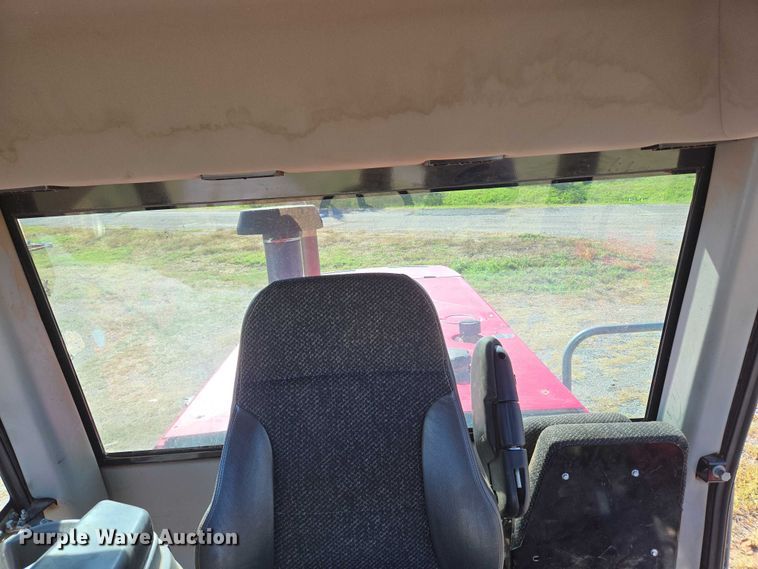 image for item EU3926 2016 Massey Ferguson WR9870 swather / windrower