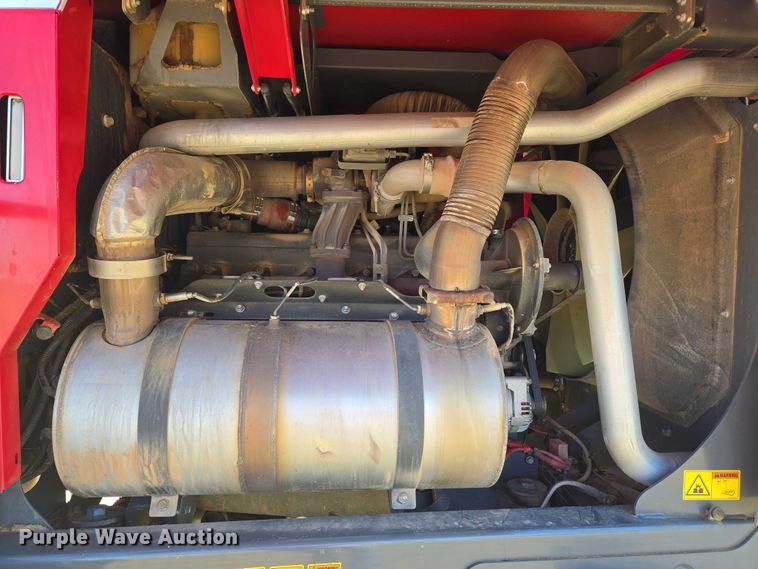 image for item EU3926 2016 Massey Ferguson WR9870 swather / windrower