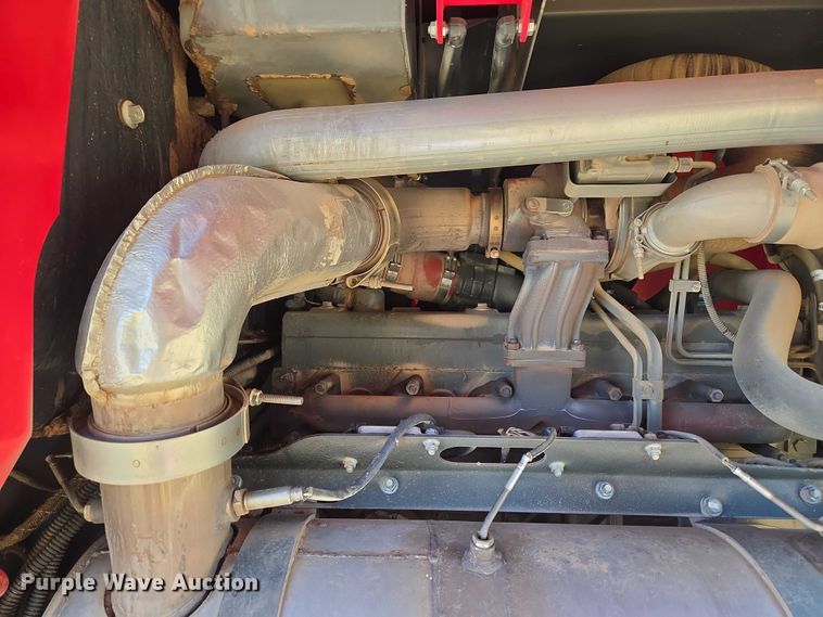 image for item EU3926 2016 Massey Ferguson WR9870 swather / windrower