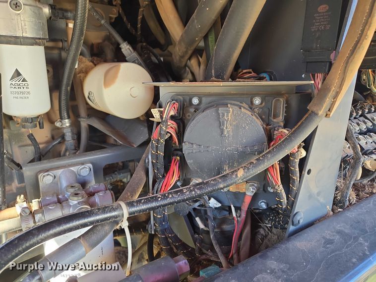 image for item EU3926 2016 Massey Ferguson WR9870 swather / windrower