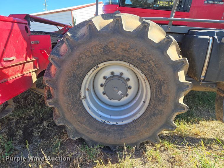 image for item EU3926 2016 Massey Ferguson WR9870 swather / windrower
