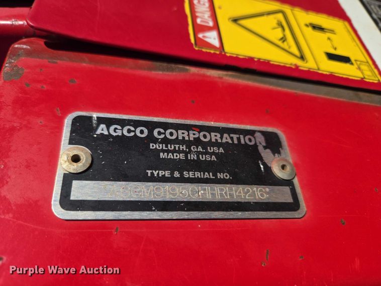 image for item EU3926 2016 Massey Ferguson WR9870 swather / windrower