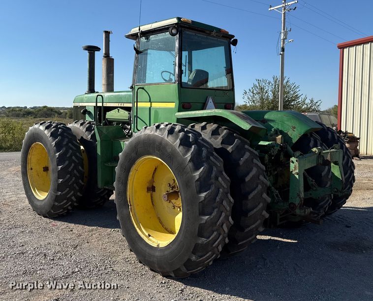 image for item EU5098 1975 John Deere 8630 4WD tractor