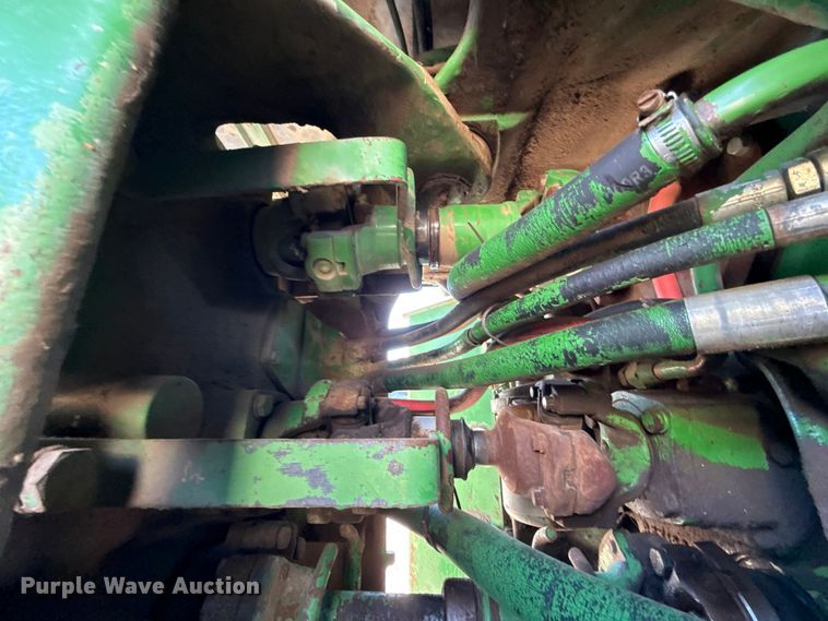 image for item EU5098 1975 John Deere 8630 4WD tractor