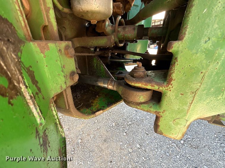 image for item EU5098 1975 John Deere 8630 4WD tractor