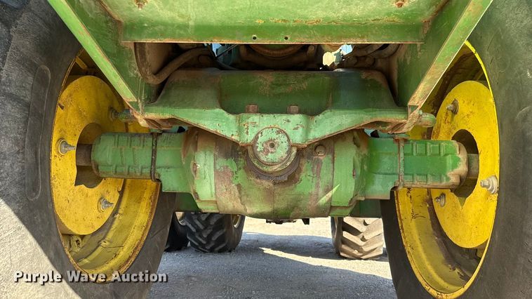 image for item EU5098 1975 John Deere 8630 4WD tractor