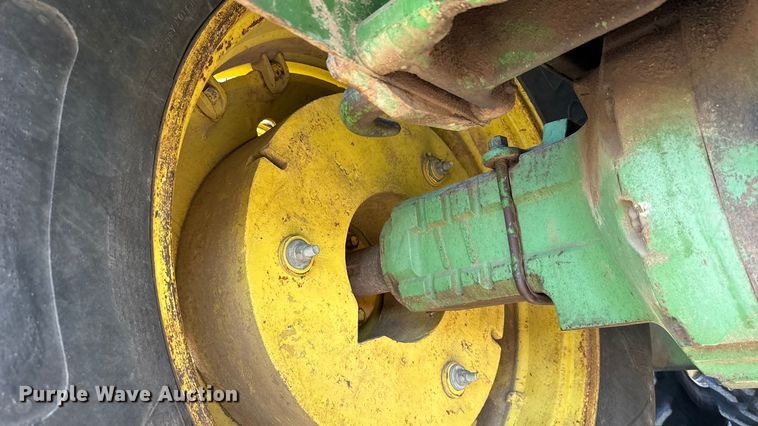 image for item EU5098 1975 John Deere 8630 4WD tractor