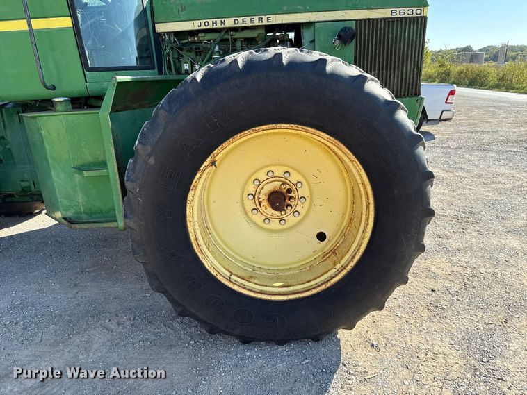 image for item EU5098 1975 John Deere 8630 4WD tractor