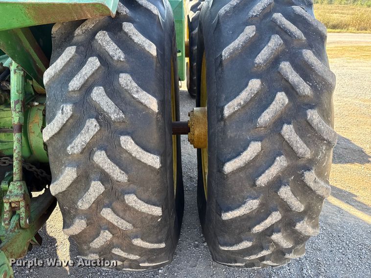 image for item EU5098 1975 John Deere 8630 4WD tractor