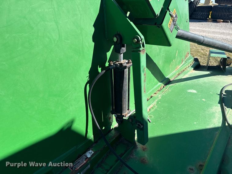 image for item EU5151 2003 John Deere HX20 batwing rotary mower