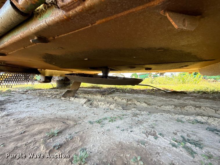 image for item EU5151 2003 John Deere HX20 batwing rotary mower