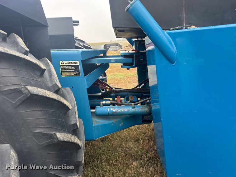 image for item EU6083 1993 Ford 946 4WD tractor