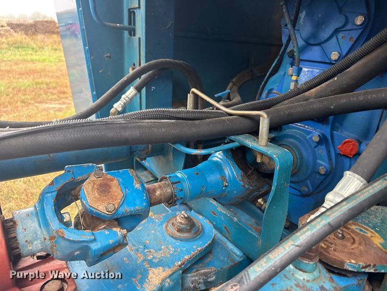 image for item EU6083 1993 Ford 946 4WD tractor