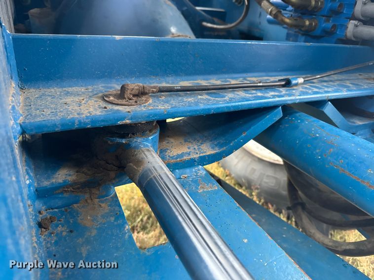 image for item EU6083 1993 Ford 946 4WD tractor