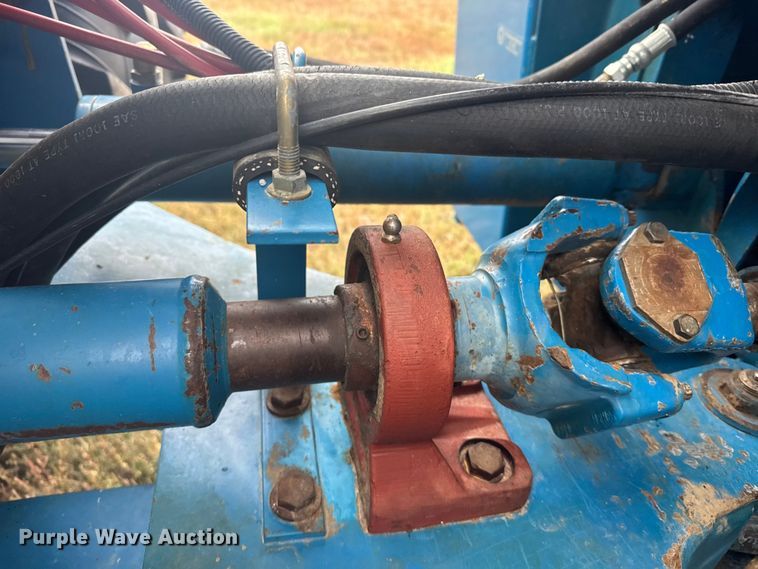 image for item EU6083 1993 Ford 946 4WD tractor