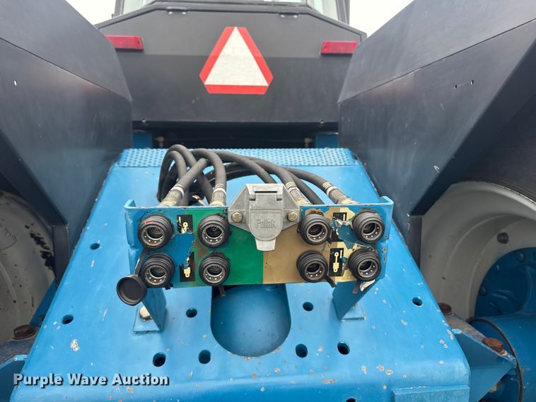 image for item EU6083 1993 Ford 946 4WD tractor