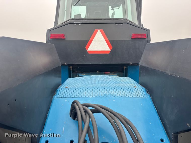 image for item EU6083 1993 Ford 946 4WD tractor