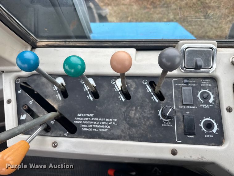 image for item EU6083 1993 Ford 946 4WD tractor