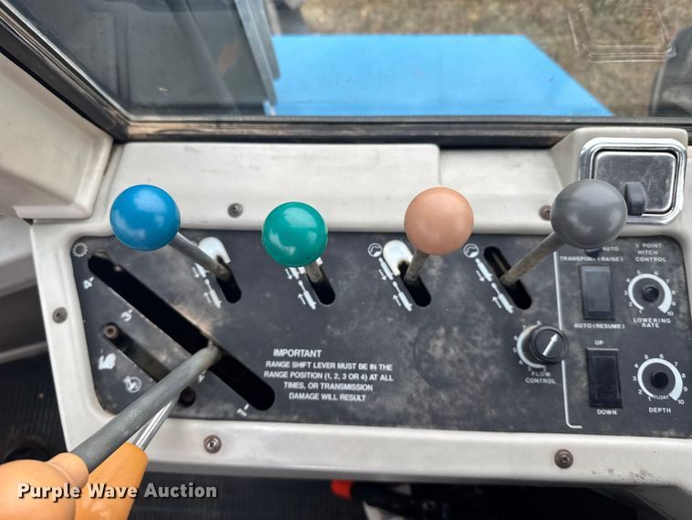 image for item EU6083 1993 Ford 946 4WD tractor