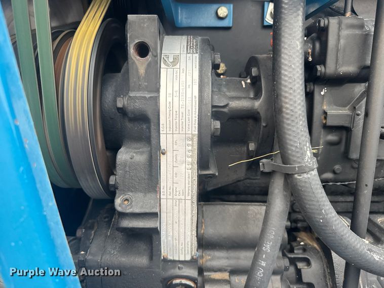 image for item EU6083 1993 Ford 946 4WD tractor