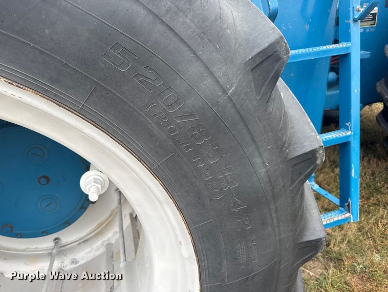 image for item EU6083 1993 Ford 946 4WD tractor